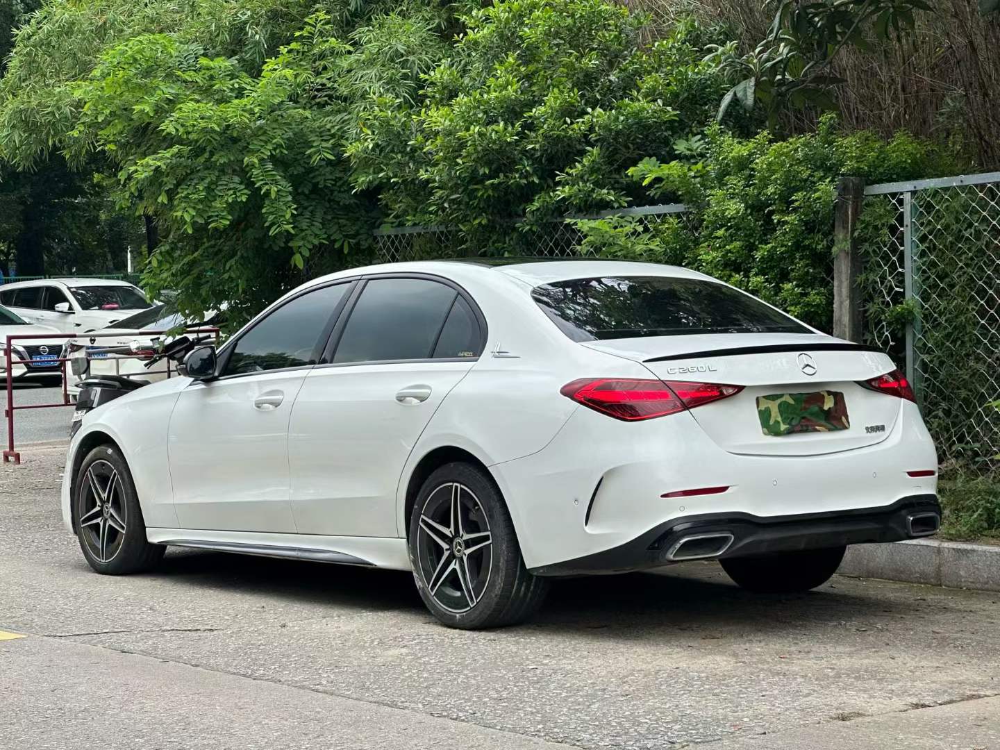 奔驰C级 2023款 C 260 L 皓夜运动版