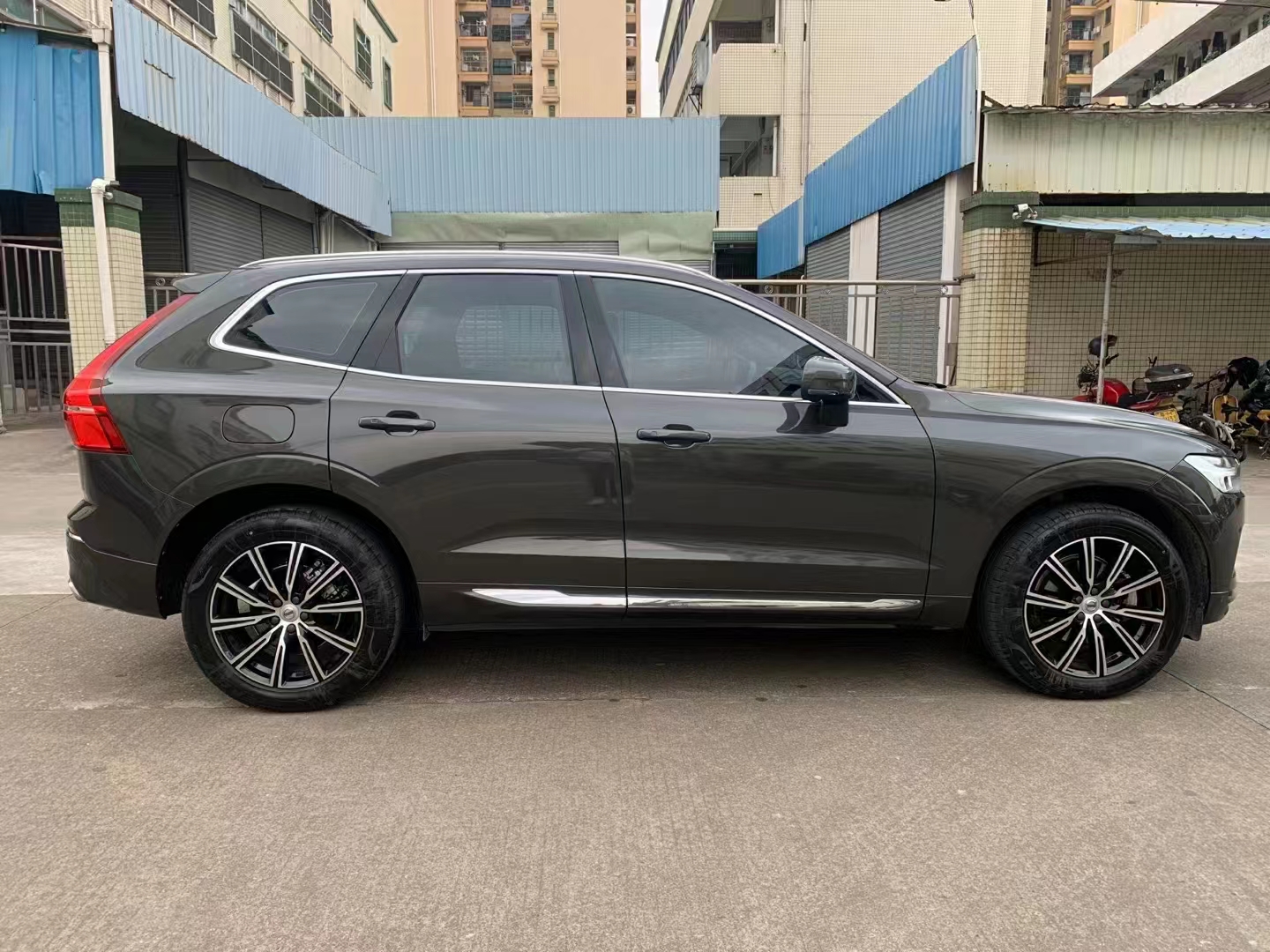 沃尔沃xc60 2021款 t5 四驱智远豪华版-恩平市抵押车买卖