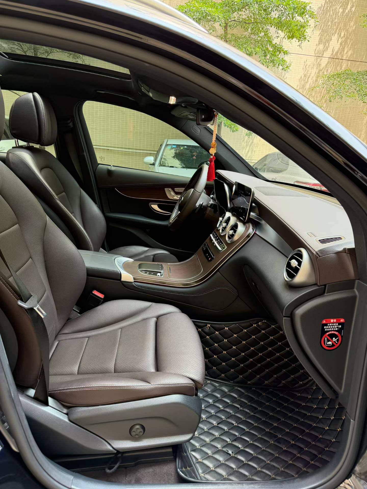 奔驰GLC 2021款 GLC 300 L 4MATIC 动感型