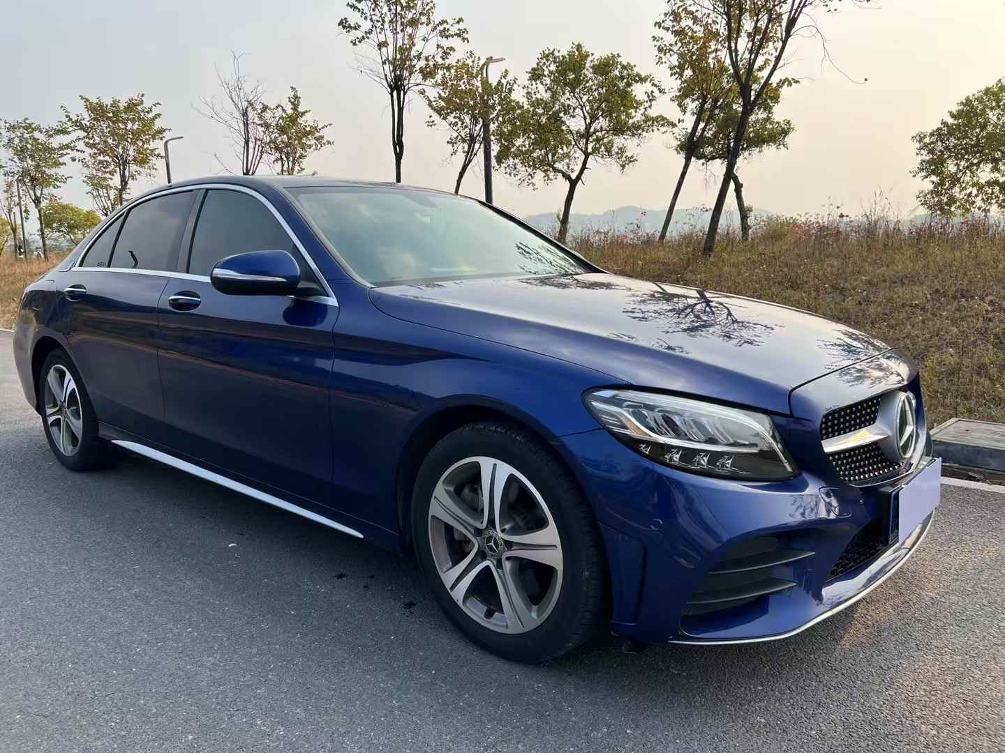 奔驰C级 2019款 C 260 L 运动版
