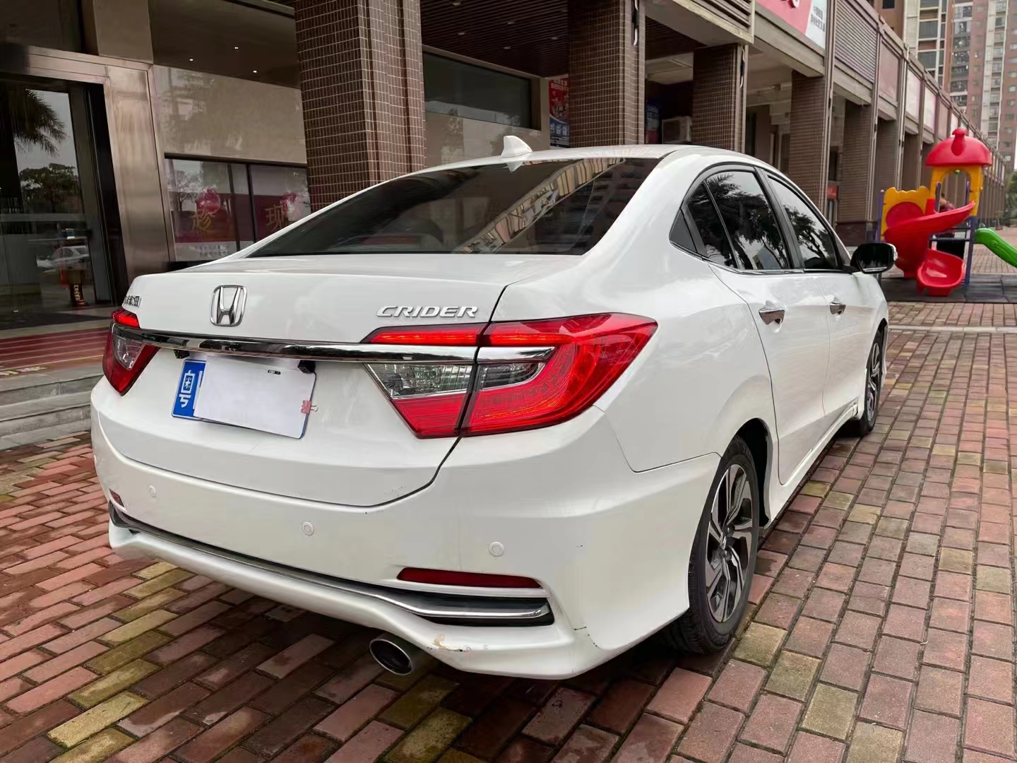 凌派 2017款 1.8L CVT豪华特装版-抵押车网站-汇典抵押车网