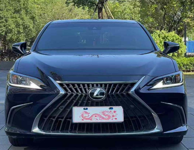 雷克萨斯ES 2022款 200 卓越版