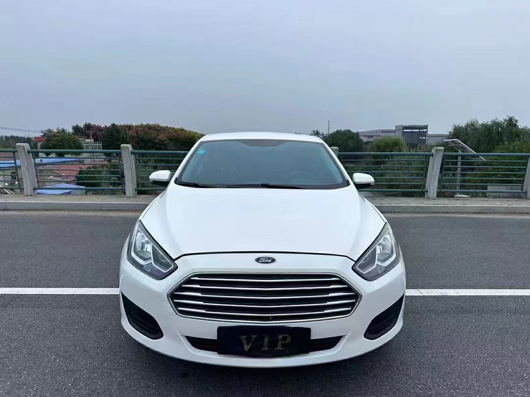 福睿斯 2019款 改款 1.5L 自动质享型 国VI
