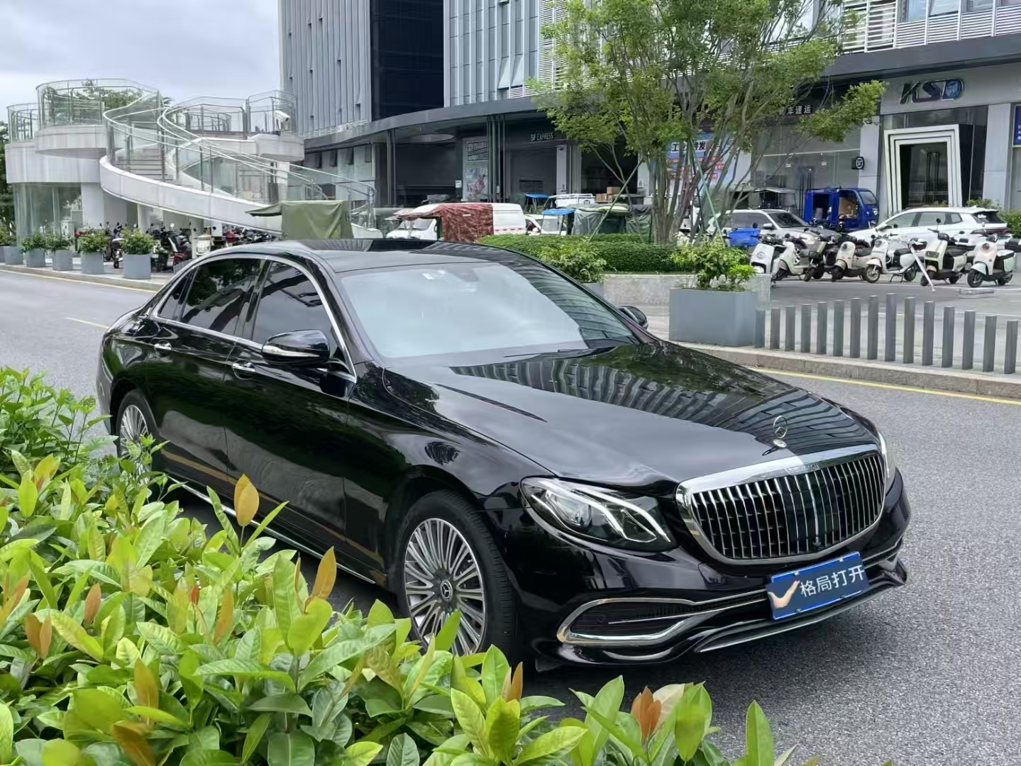 奔驰E级 2020款 E 300 L 豪华型