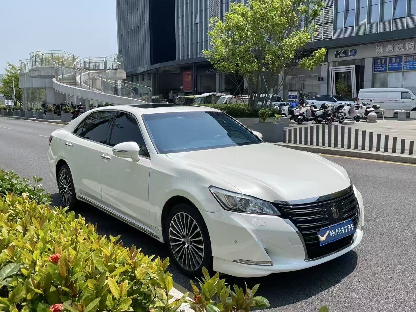 皇冠 2018款 2.0T 运动版