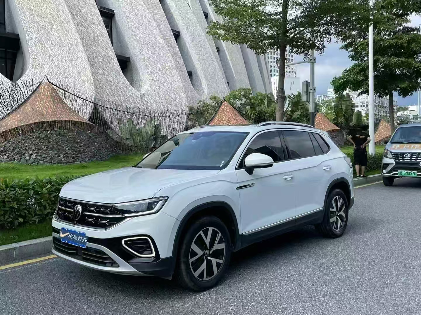 探岳 2023款 330TSI 两驱豪华Plus进阶版_抵押车价格_图片