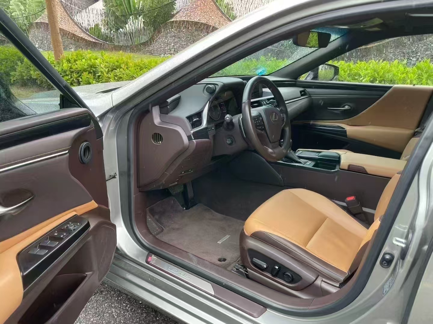 雷克萨斯ES 2020款 200 卓越版