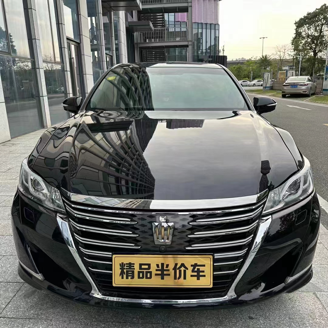 皇冠 2018款 2.0T 运动版