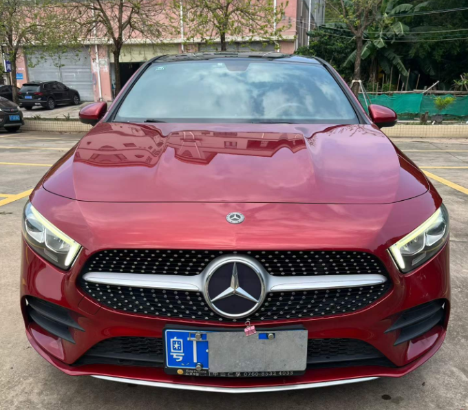 奔驰A级 2019款 改款 A 200 L 运动轿车