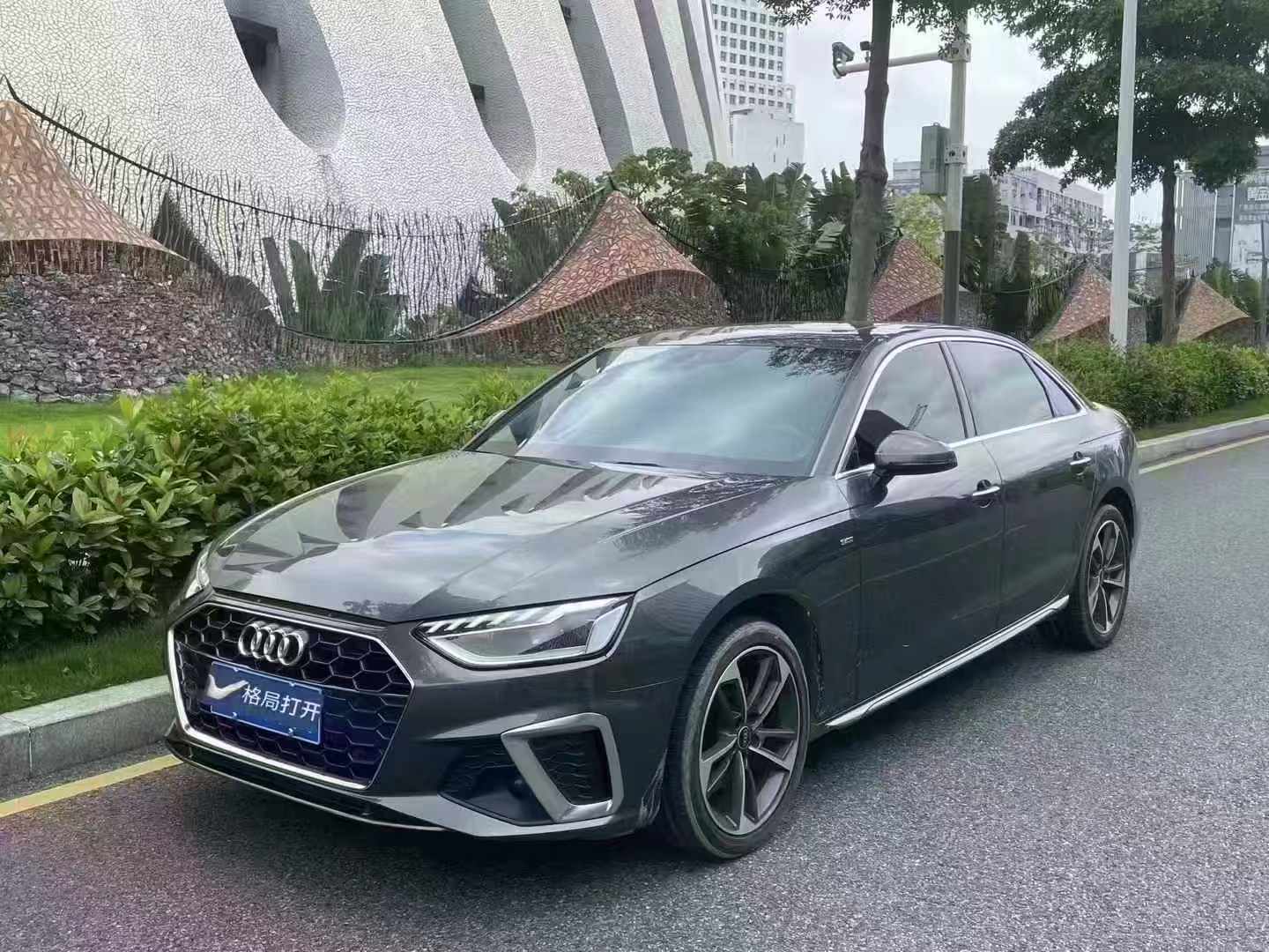 奥迪A4L 2022款 40 TFSI 时尚动感型