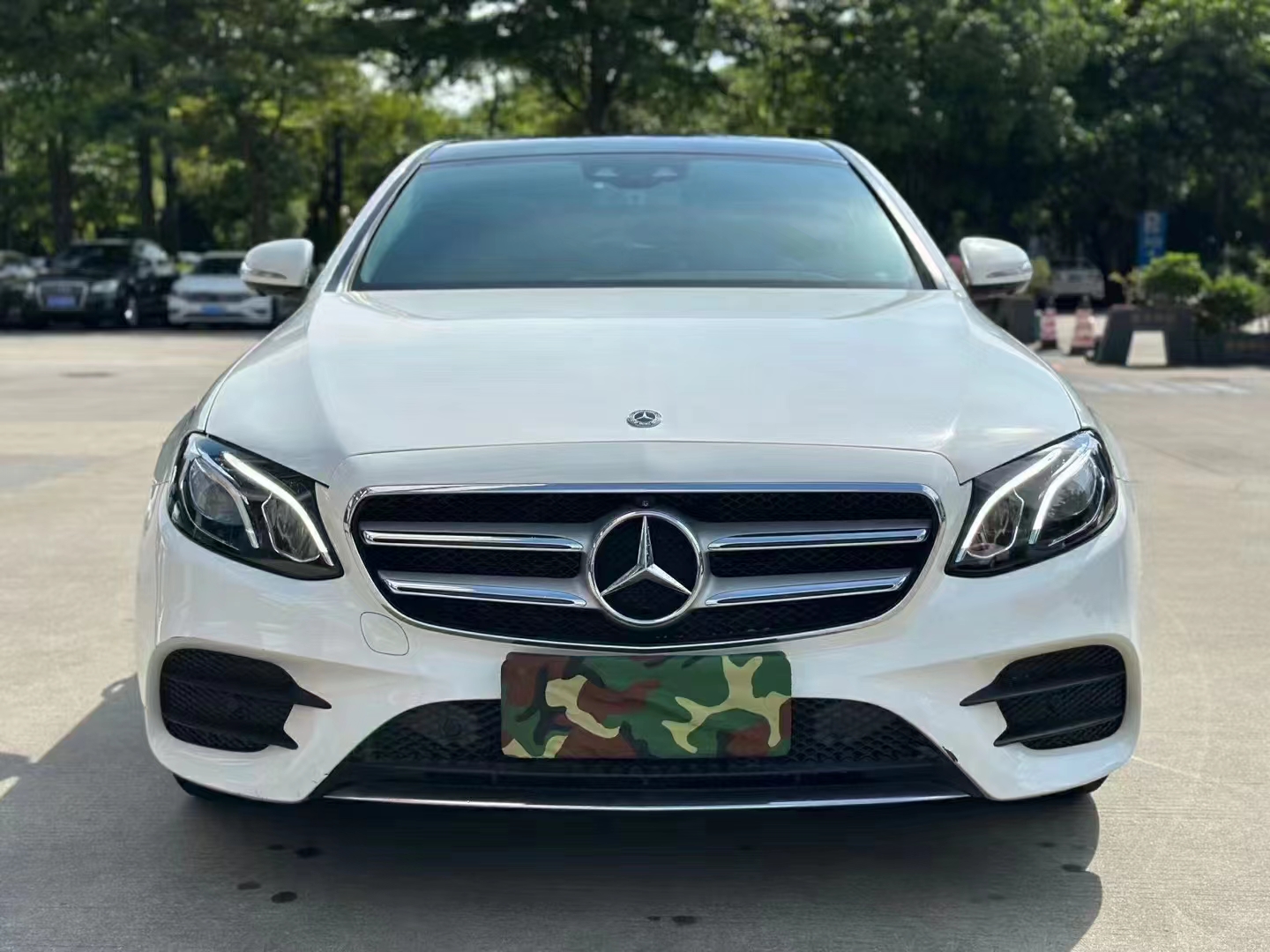 奔驰E级 2020款 E 300 L 运动豪华型