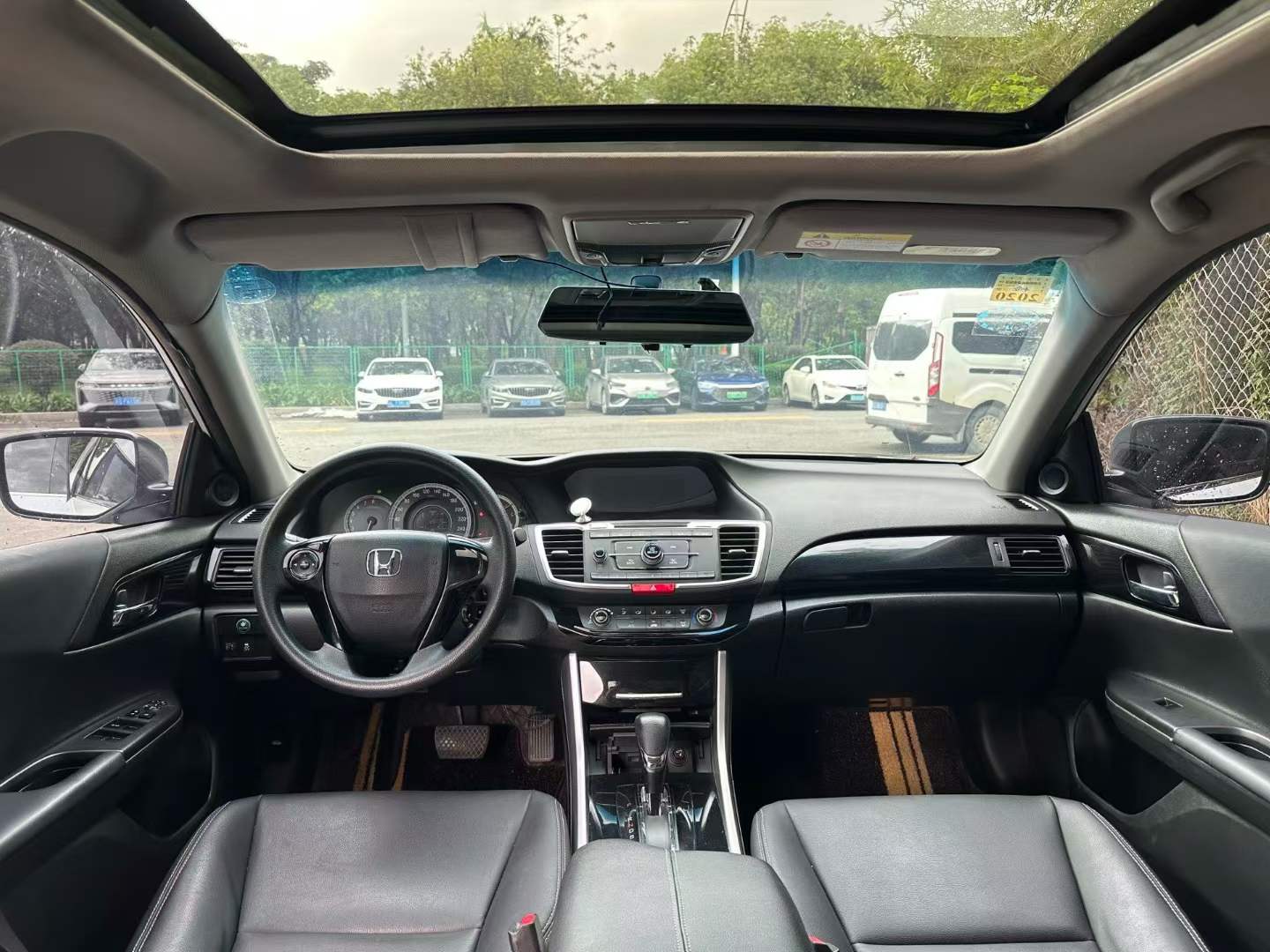 雅阁 2016款 2.0L 舒适版