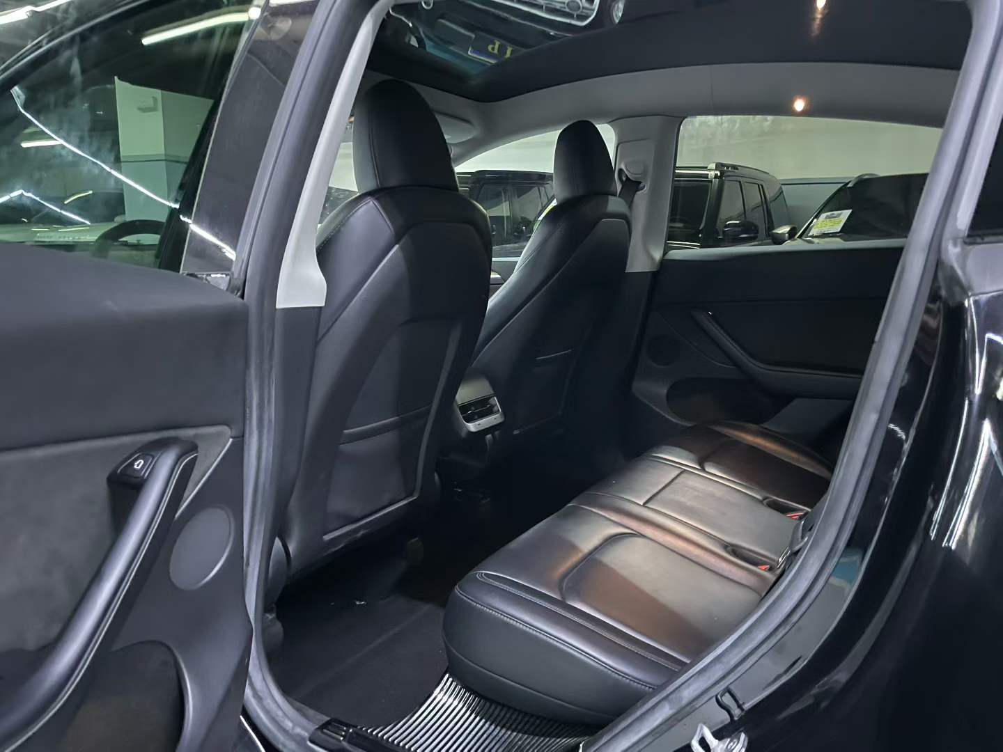 Model Y 2022款 改款 后轮驱动版