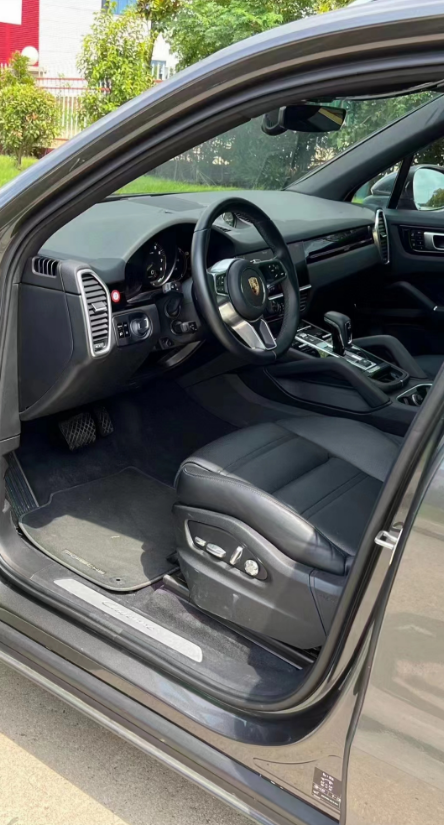 Cayenne新能源 2021款 Cayenne E-Hybrid 2.0T