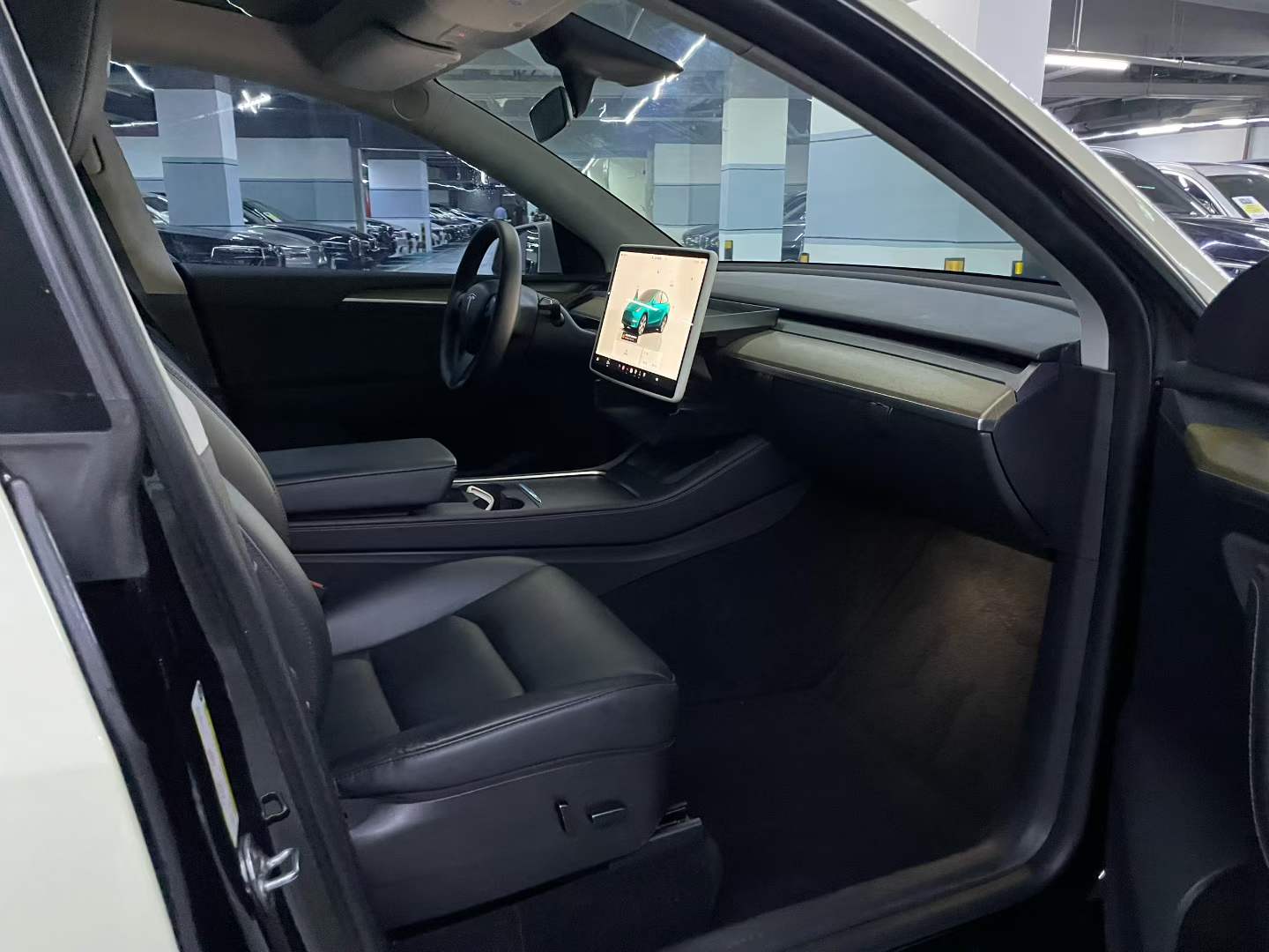 Model Y 2022款 改款 后轮驱动版