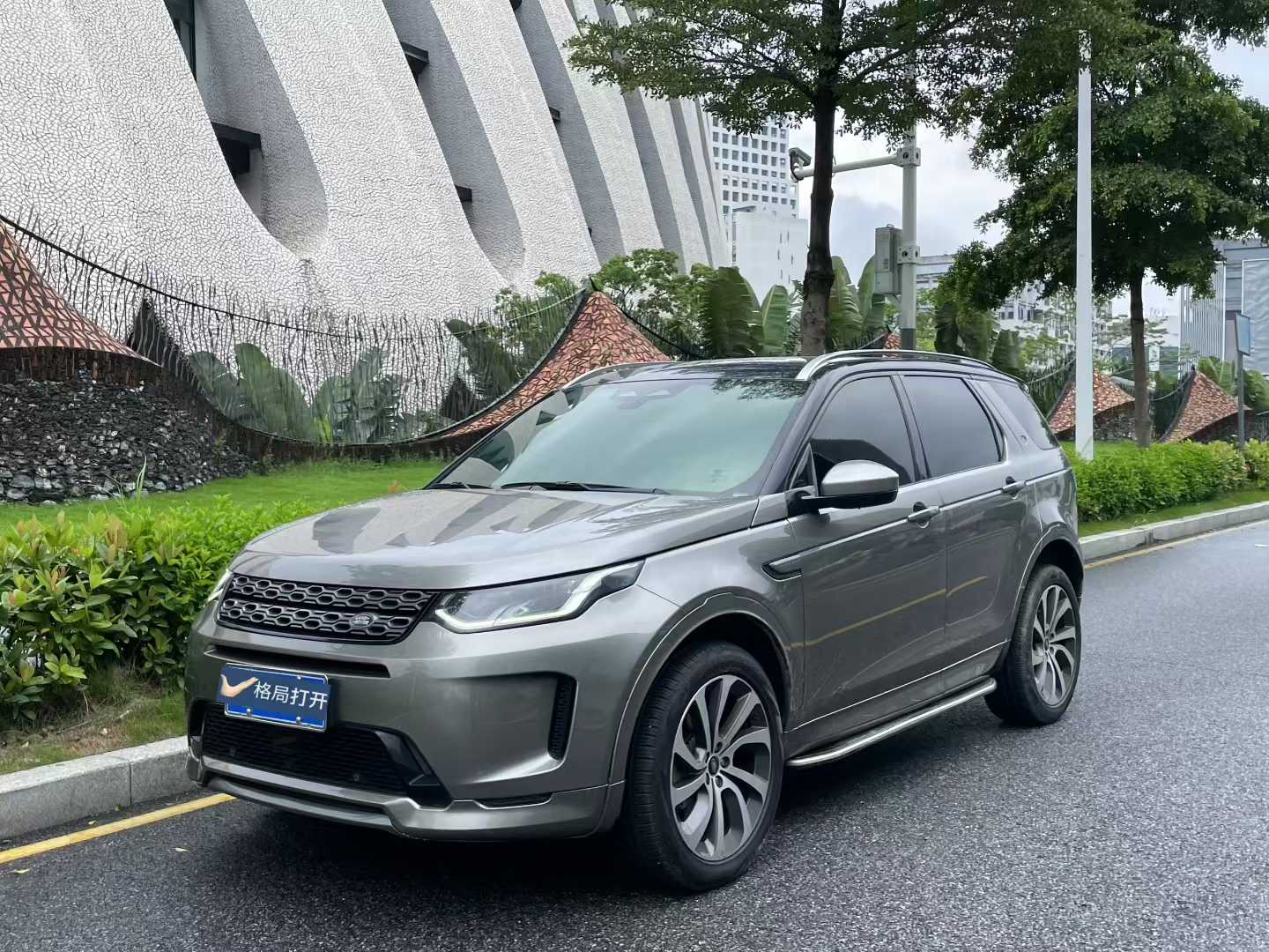 发现运动版 2022款 249PS R-Dynamic S 性能版 5座