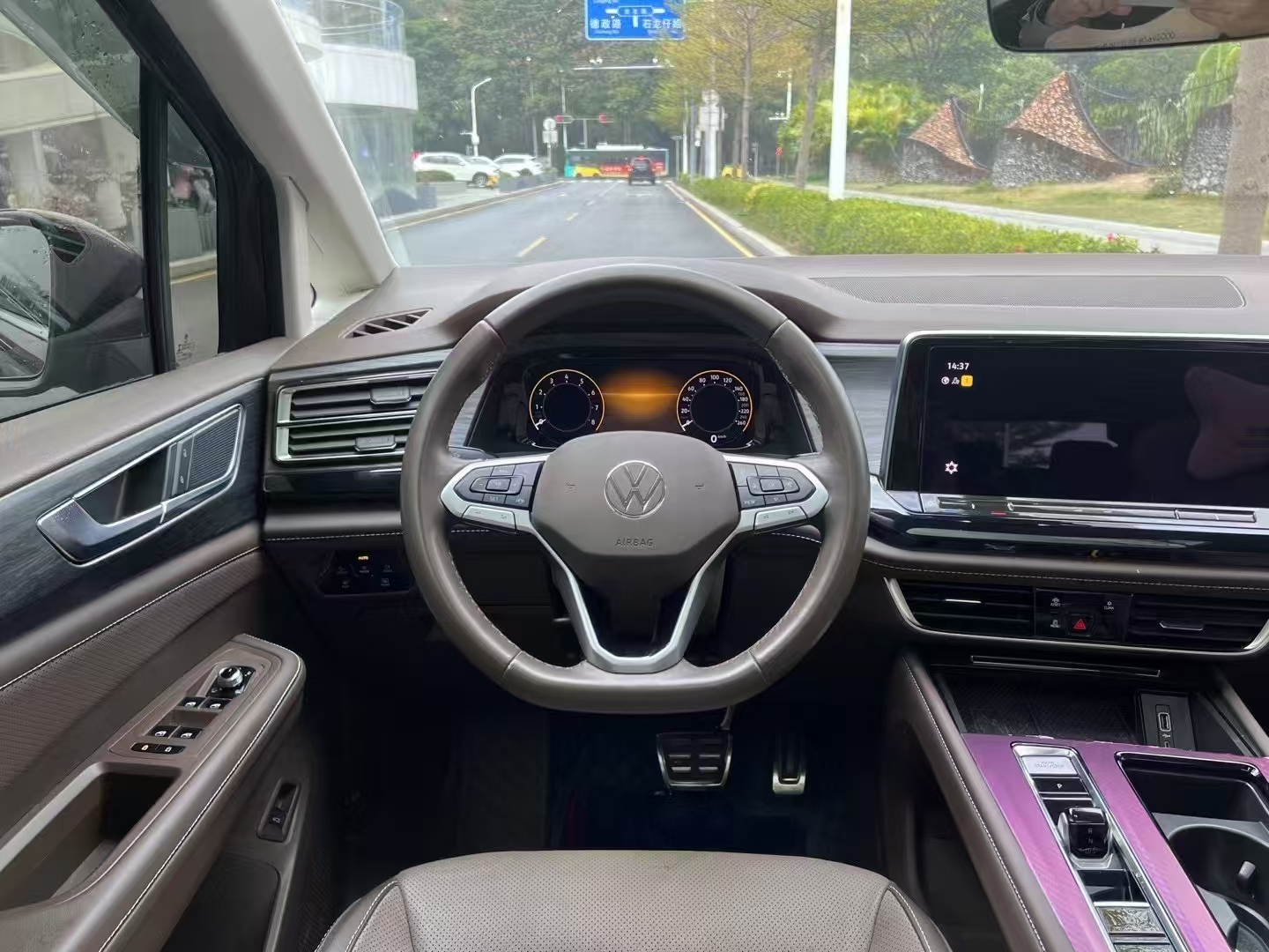 威然 2023款 380TSI 尊驰版