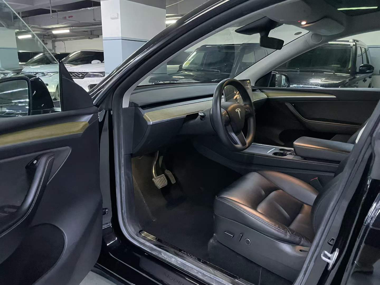 Model Y 2022款 改款 后轮驱动版
