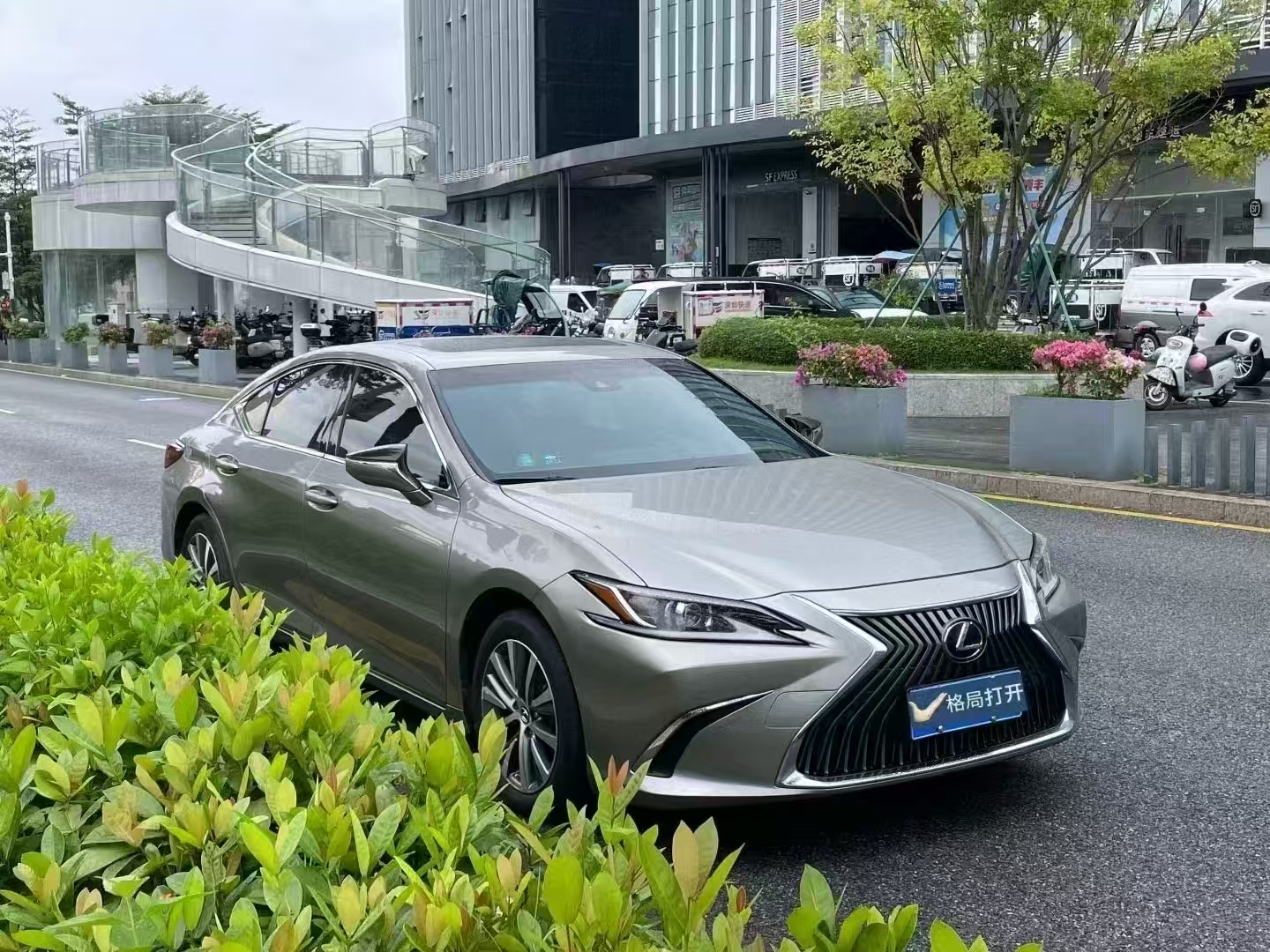 雷克萨斯ES 2020款 200 卓越版