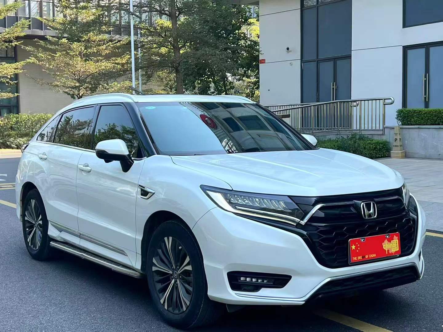 本田UR-V 2020款 370TURBO 两驱尊雅版