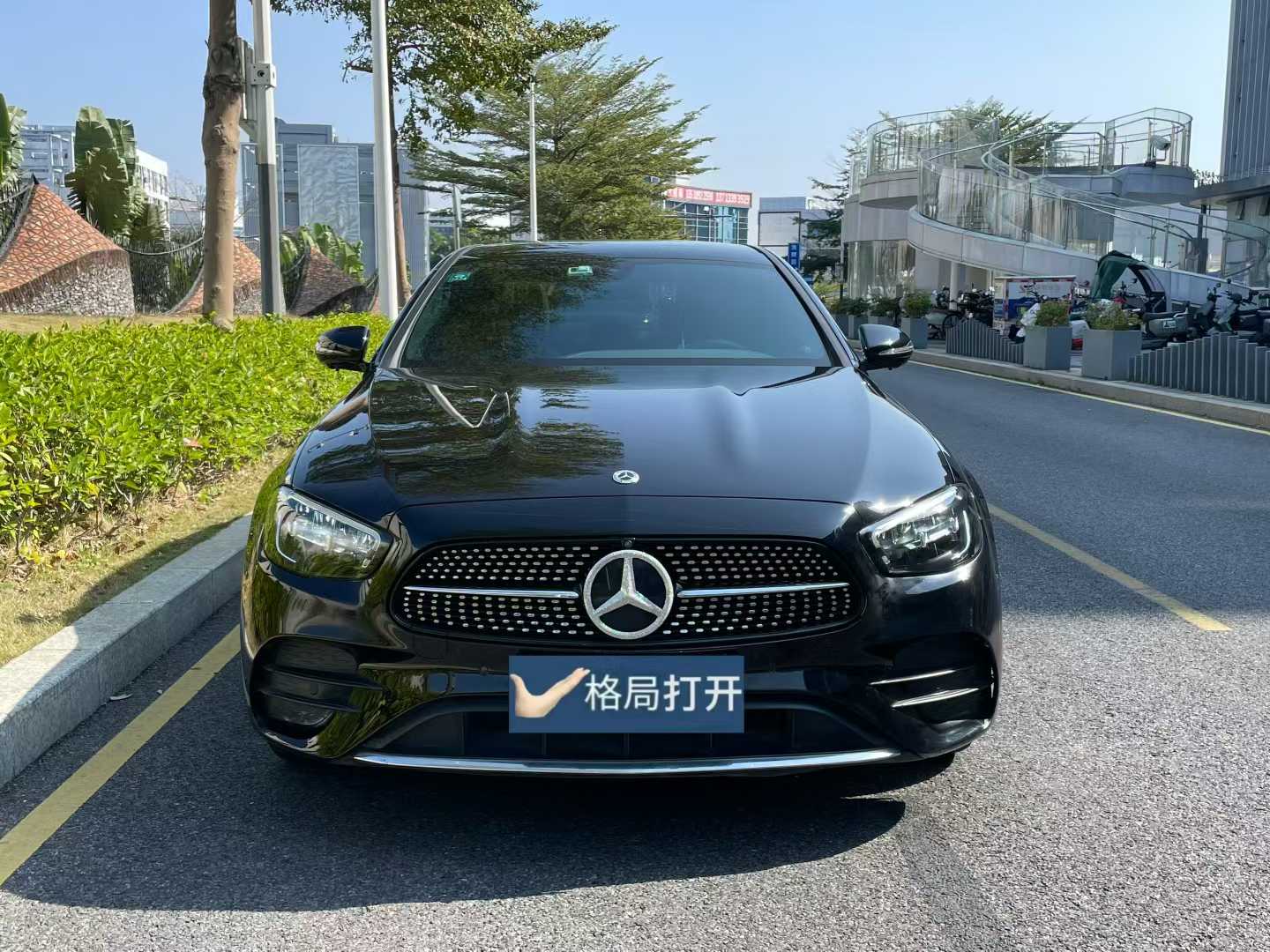 奔驰E级新能源 2023款 E 350 e L 插电式混合动力运动轿车