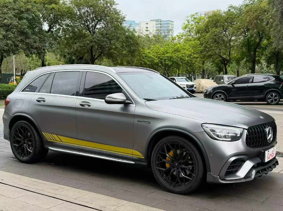奔驰GLC 2020款 GLC 260 L 4MATIC 豪华型