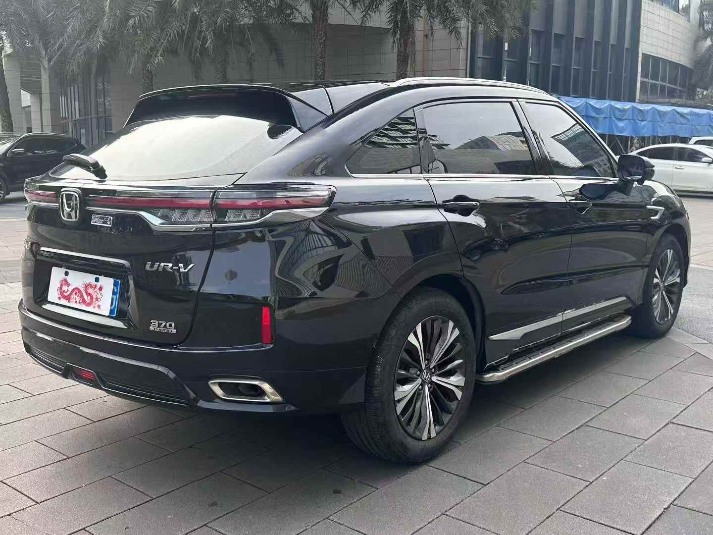 本田UR-V 2020款 370TURBO 两驱尊雅版