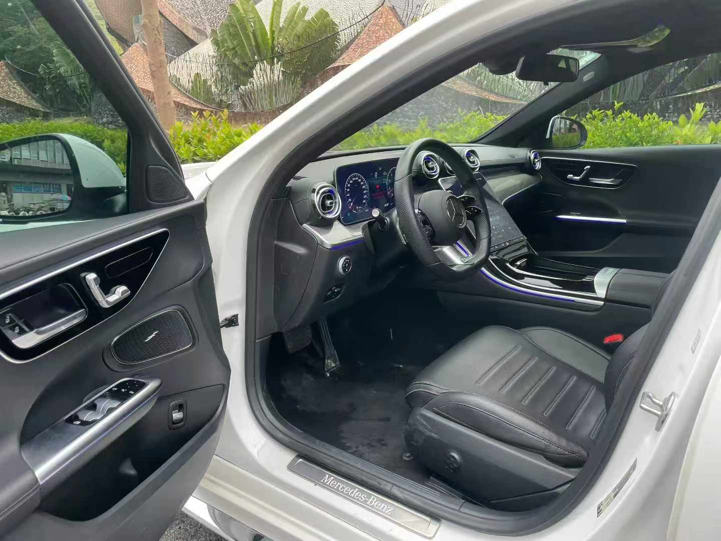 奔驰C级 2023款 C 260 L 运动版