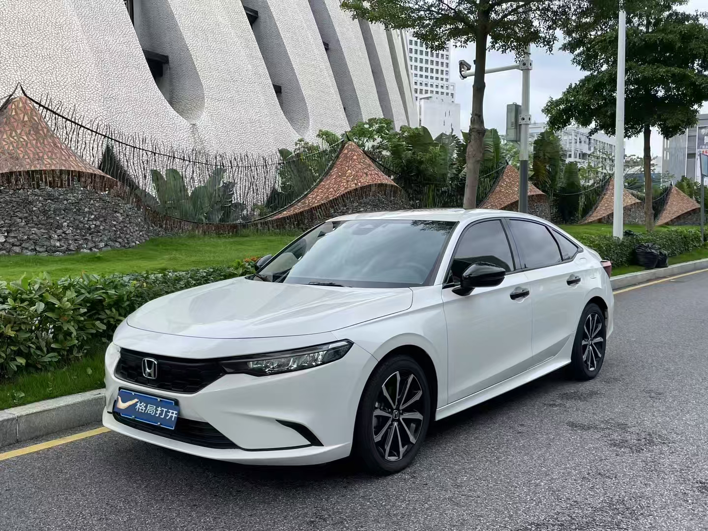 型格 2023款 240TURBO CVT幻夜·科技版