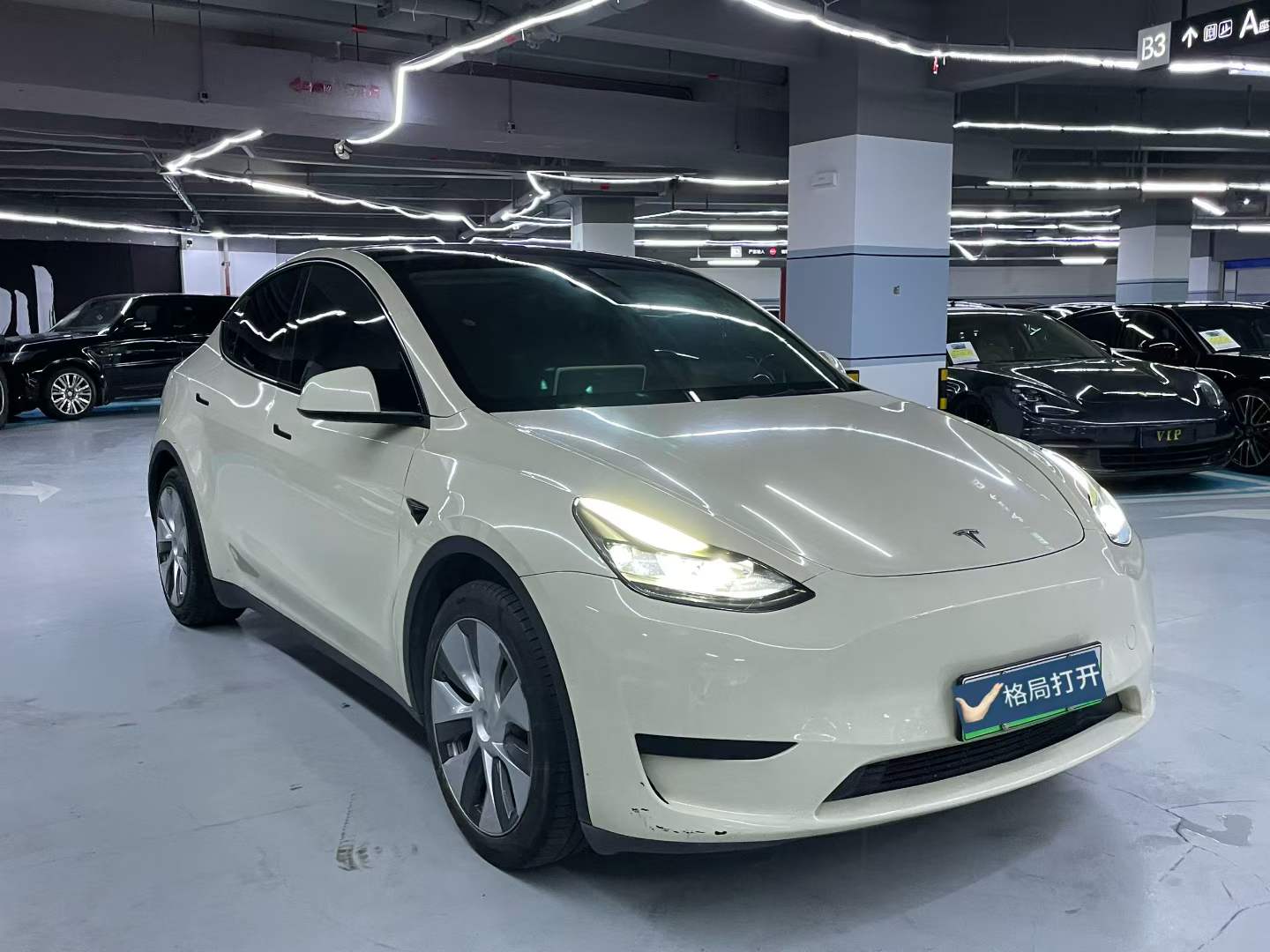 Model Y 2022款 改款 后轮驱动版