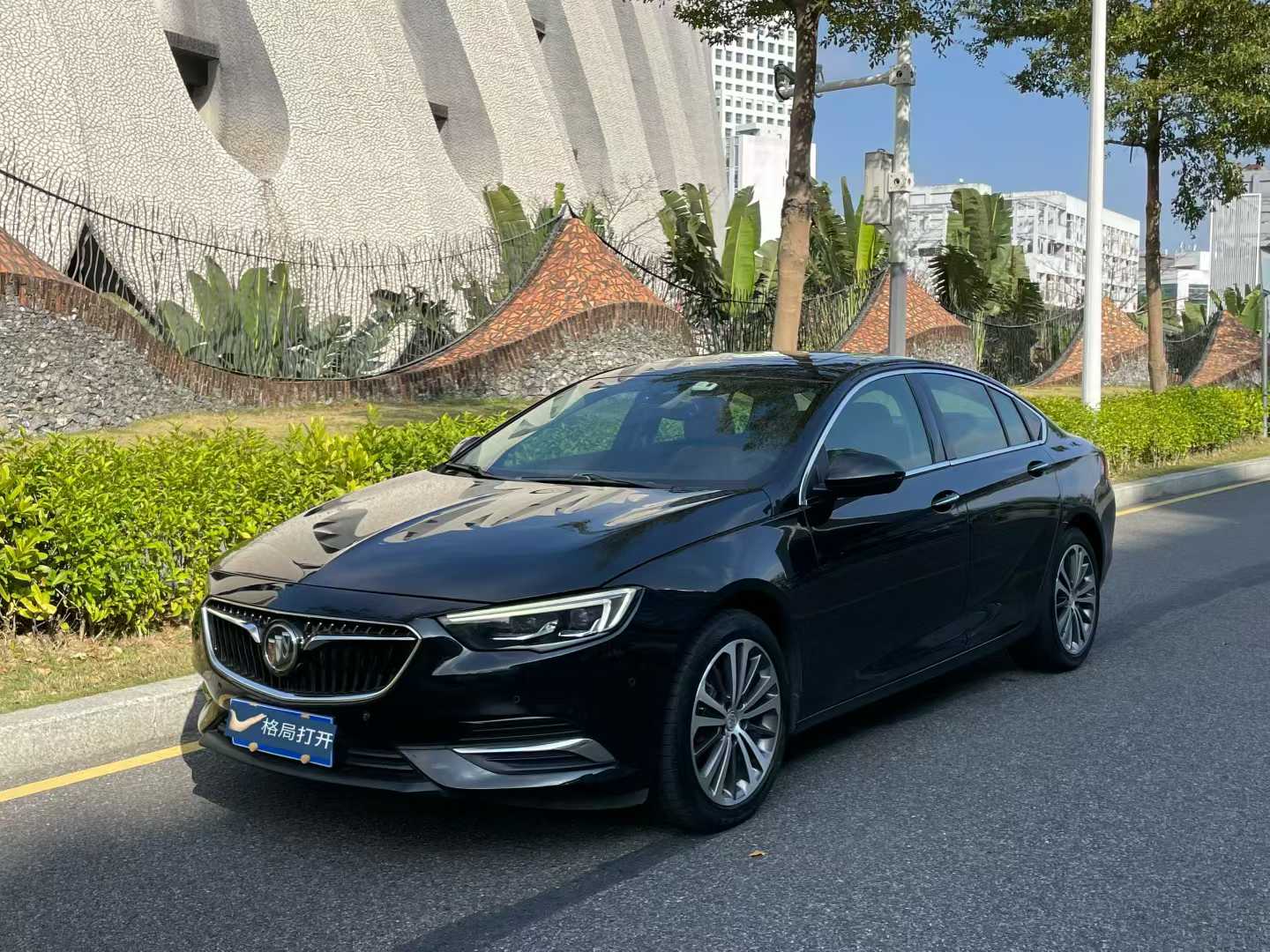 君威 2017款 28T 尊贵型_抵押车价格_图片