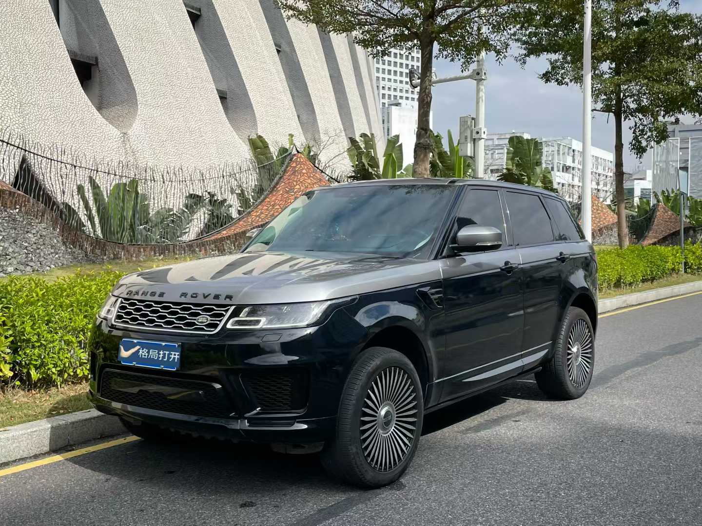 揽胜运动版 2020款 3.0 L6 HSE DYNAMIC