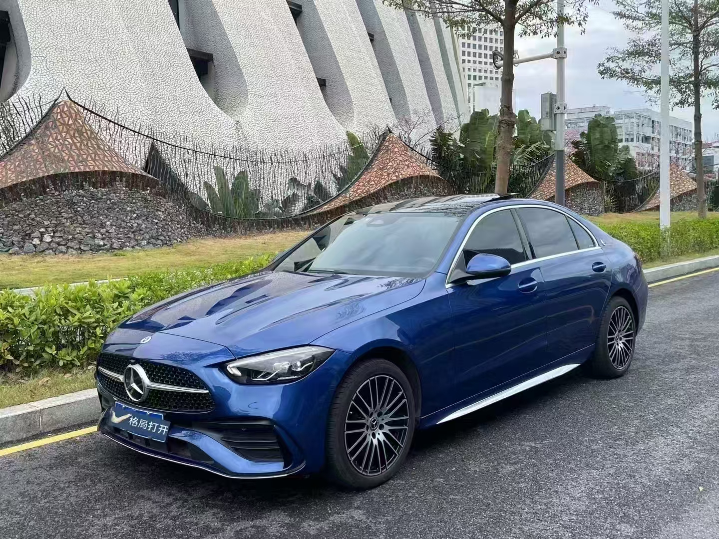 奔驰C级 2023款 C 260 L 运动版