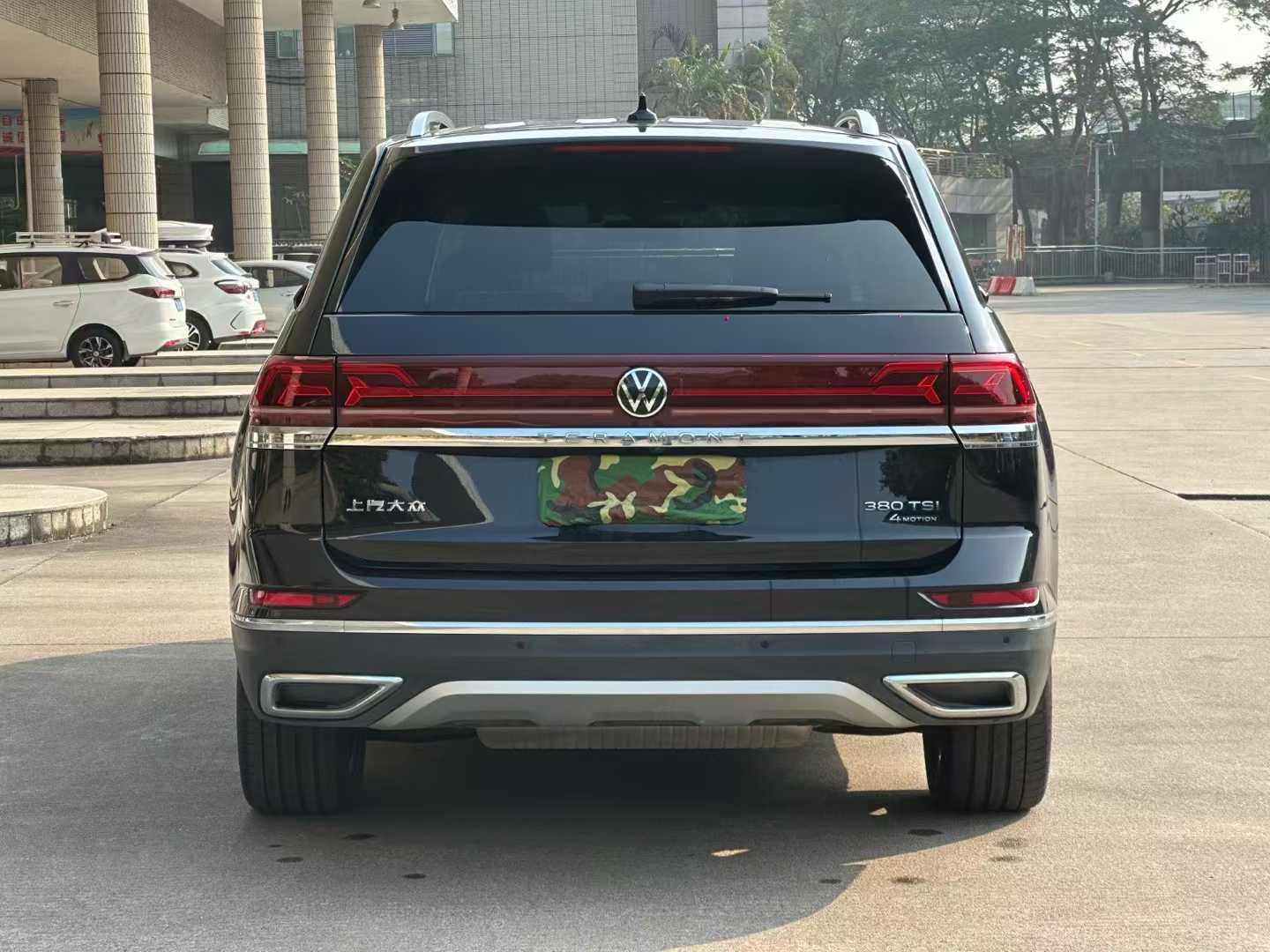 途昂 2023款 380TSI 四驱尊崇豪华版