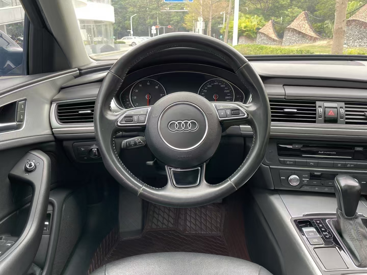 奥迪A6L 2017款 45 TFSI quattro 运动型