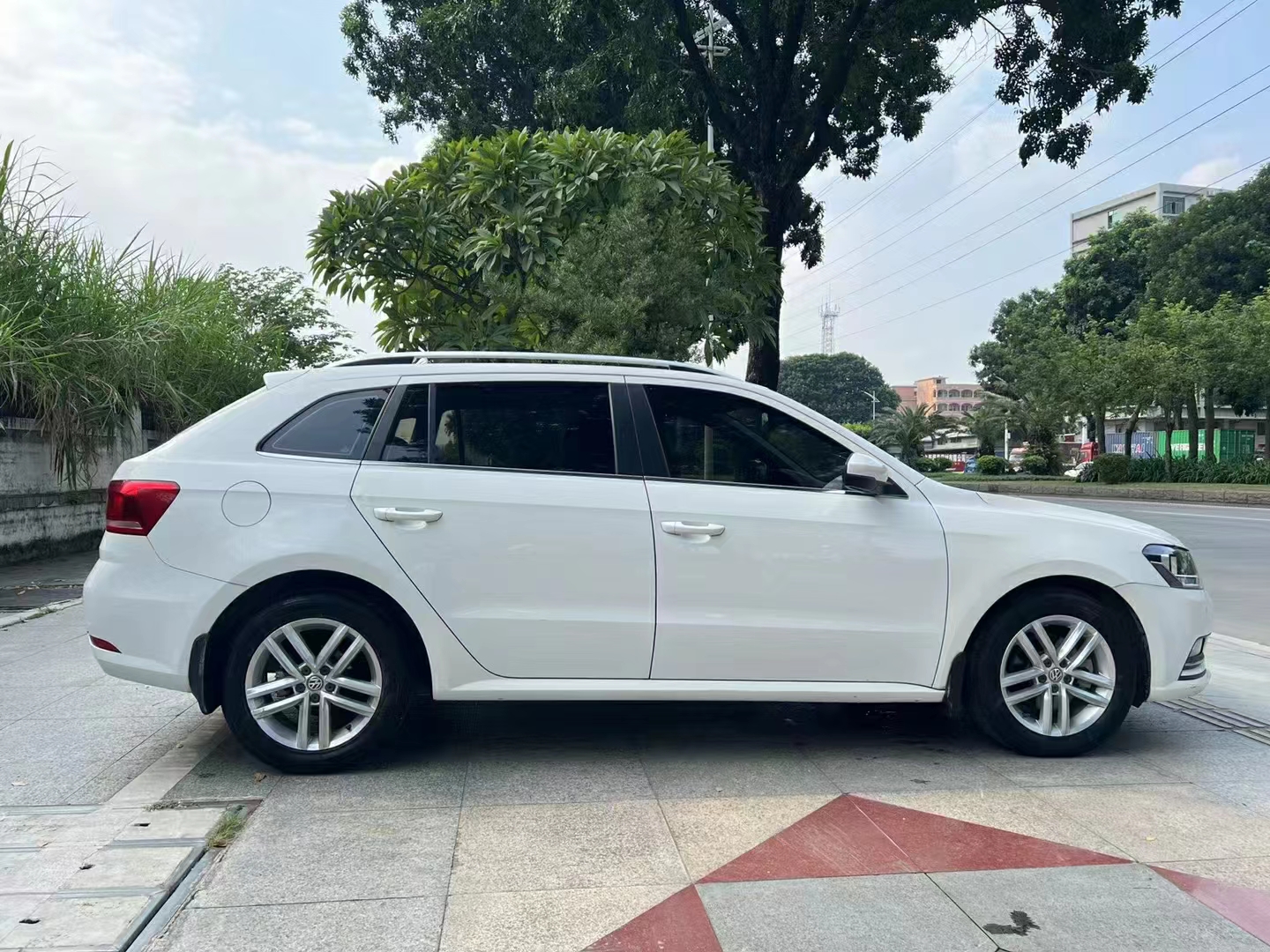 朗行 2017款 230tsi dsg舒适版