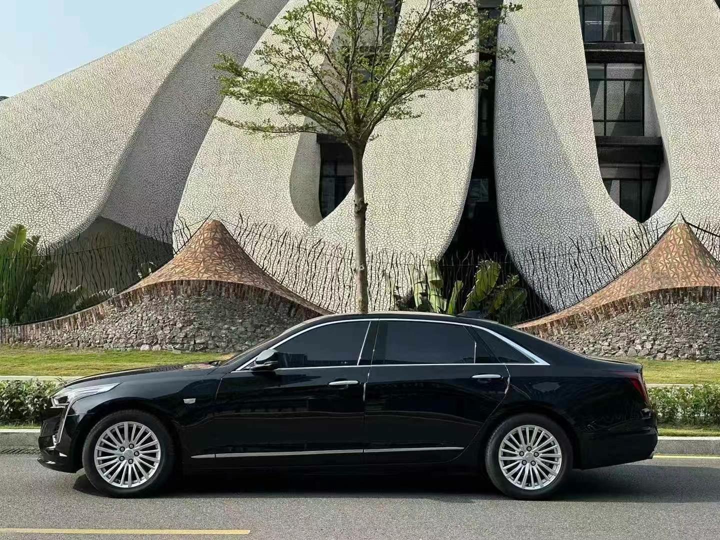 凯迪拉克CT6 2021款 28T 时尚型