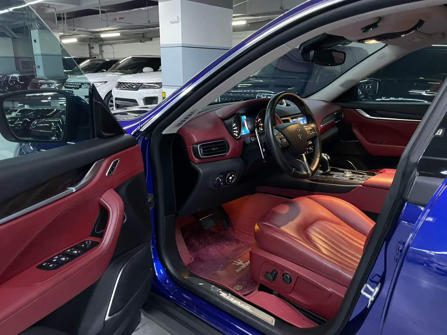 Levante 2016款 3.0T 标准型