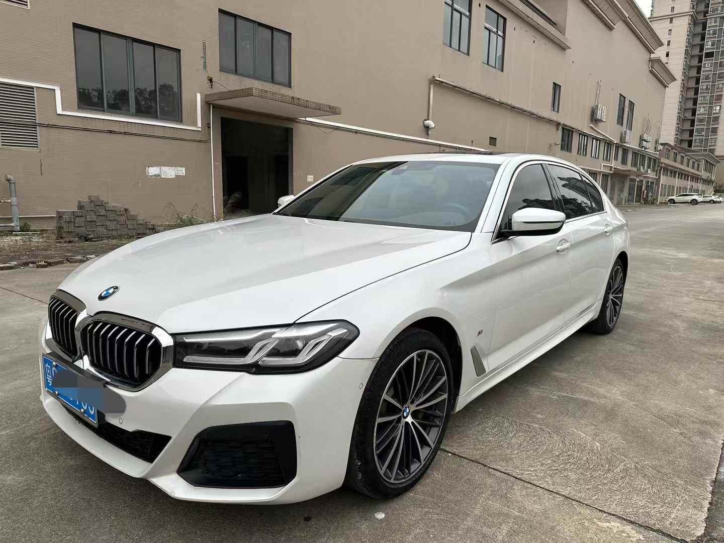 宝马5系 2021款 改款 530Li 领先型 M运动套装