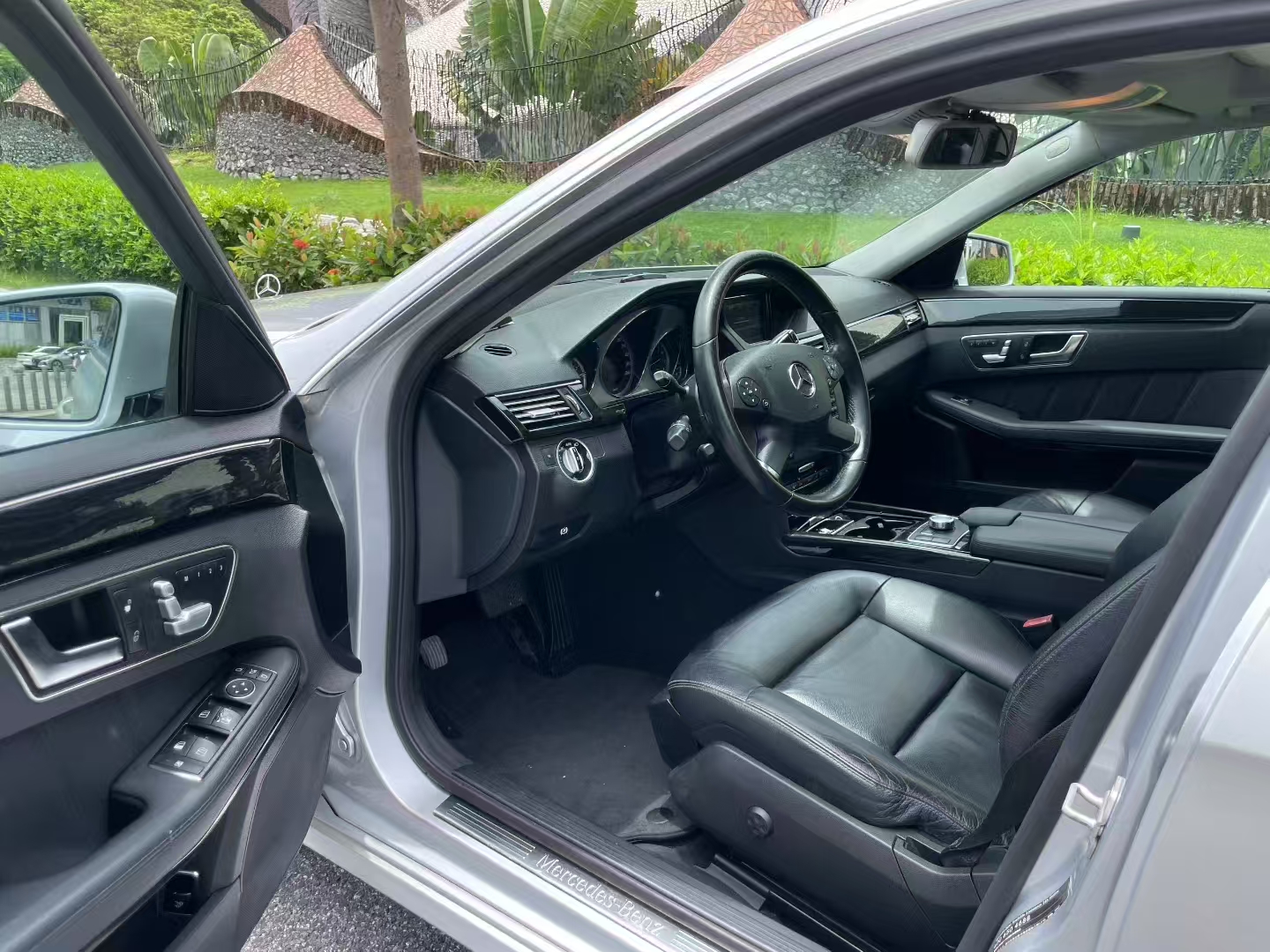 奔驰E级 2013款 E 260 L CGI时尚型