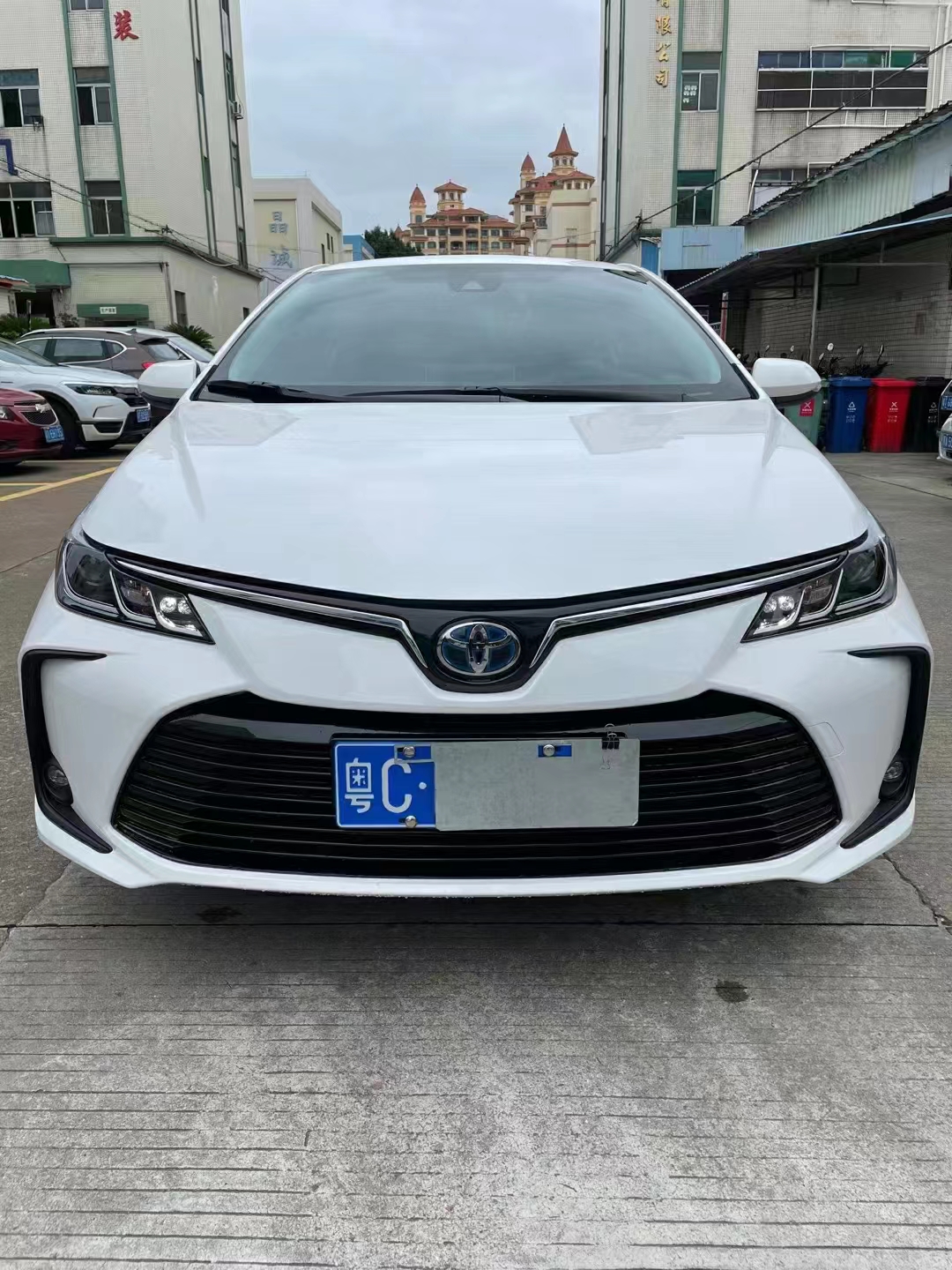 卡羅拉 2021款 雙擎 1.8l e-cvt精英版-抵押車哪裡有賣