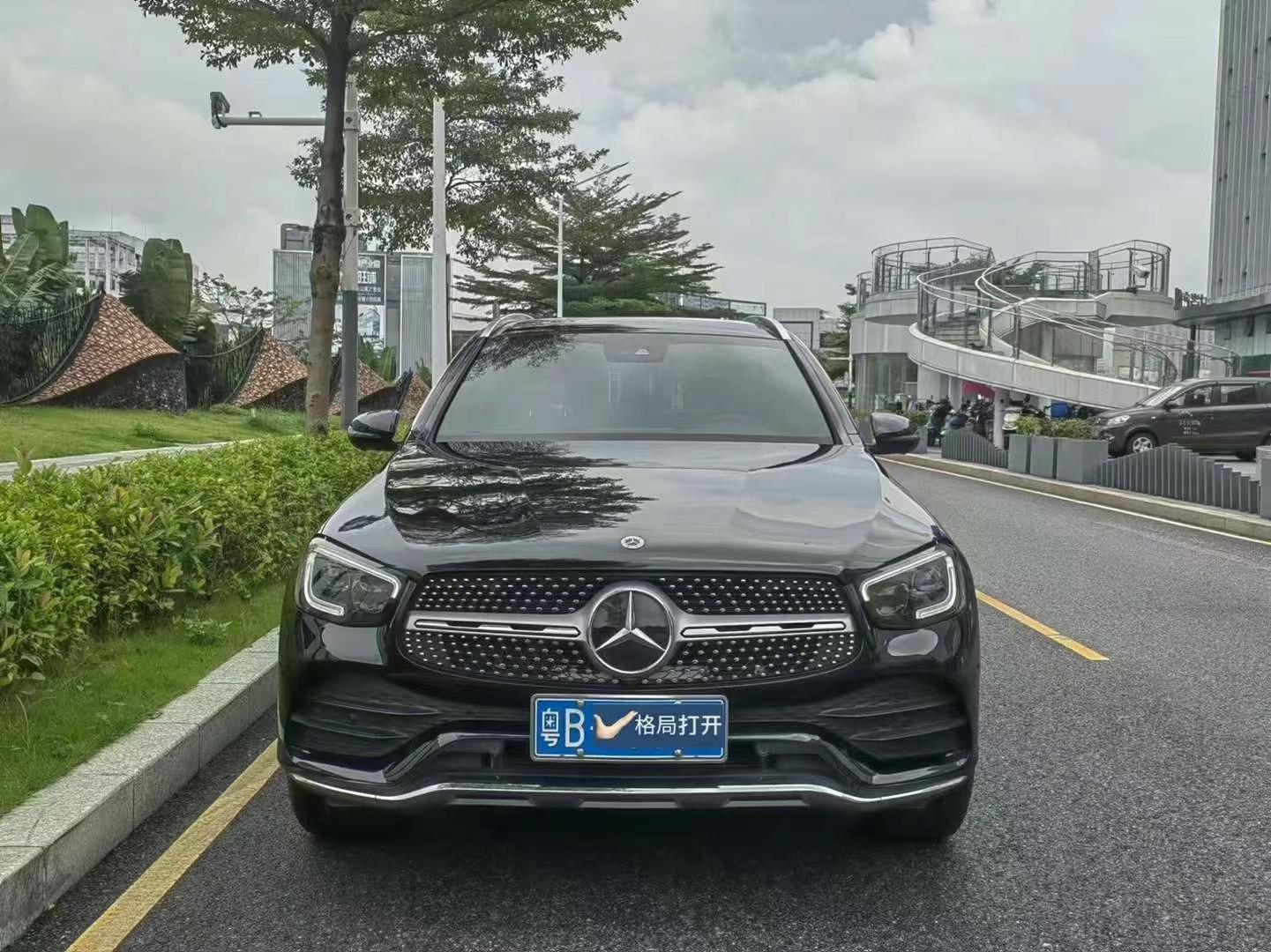 奔驰GLC 2022款 改款三 GLC 300 L 4MATIC 豪华型