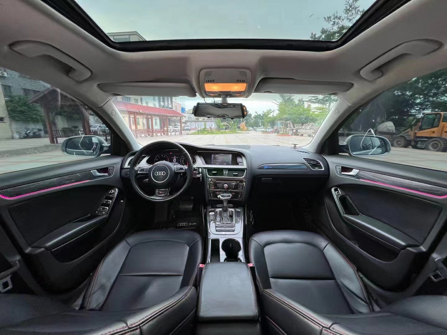 奥迪A4L 2013款 35 TFSI 自动标准型-一手抵押车资源-汇典抵押车