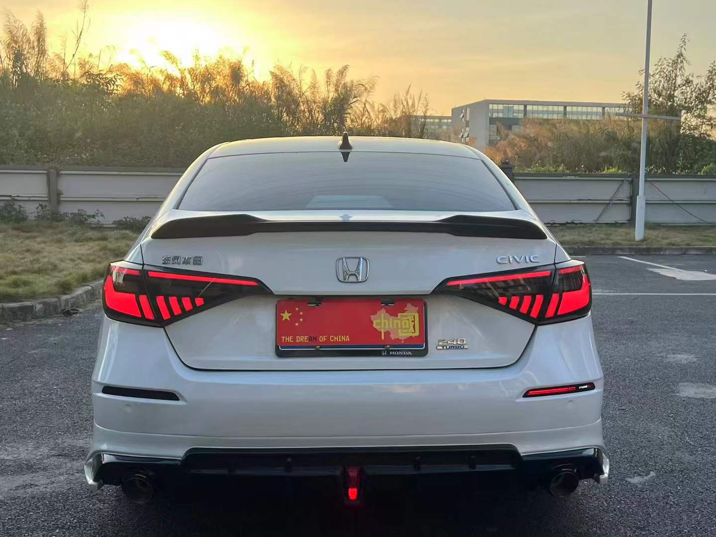 思域 2022款 240TURBO CVT燃擎版