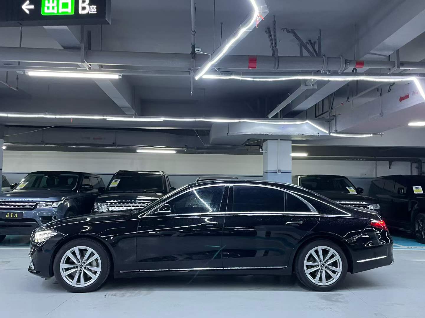 奔驰S级 2023款 改款 S 400 L 商务型