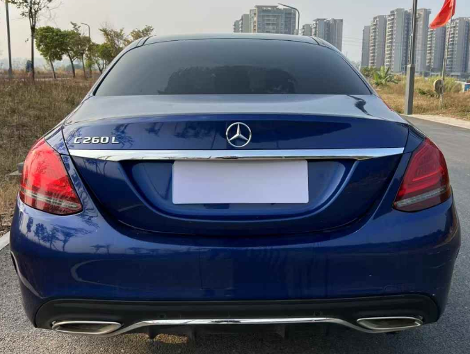 奔驰C级 2019款 C 260 L 运动版