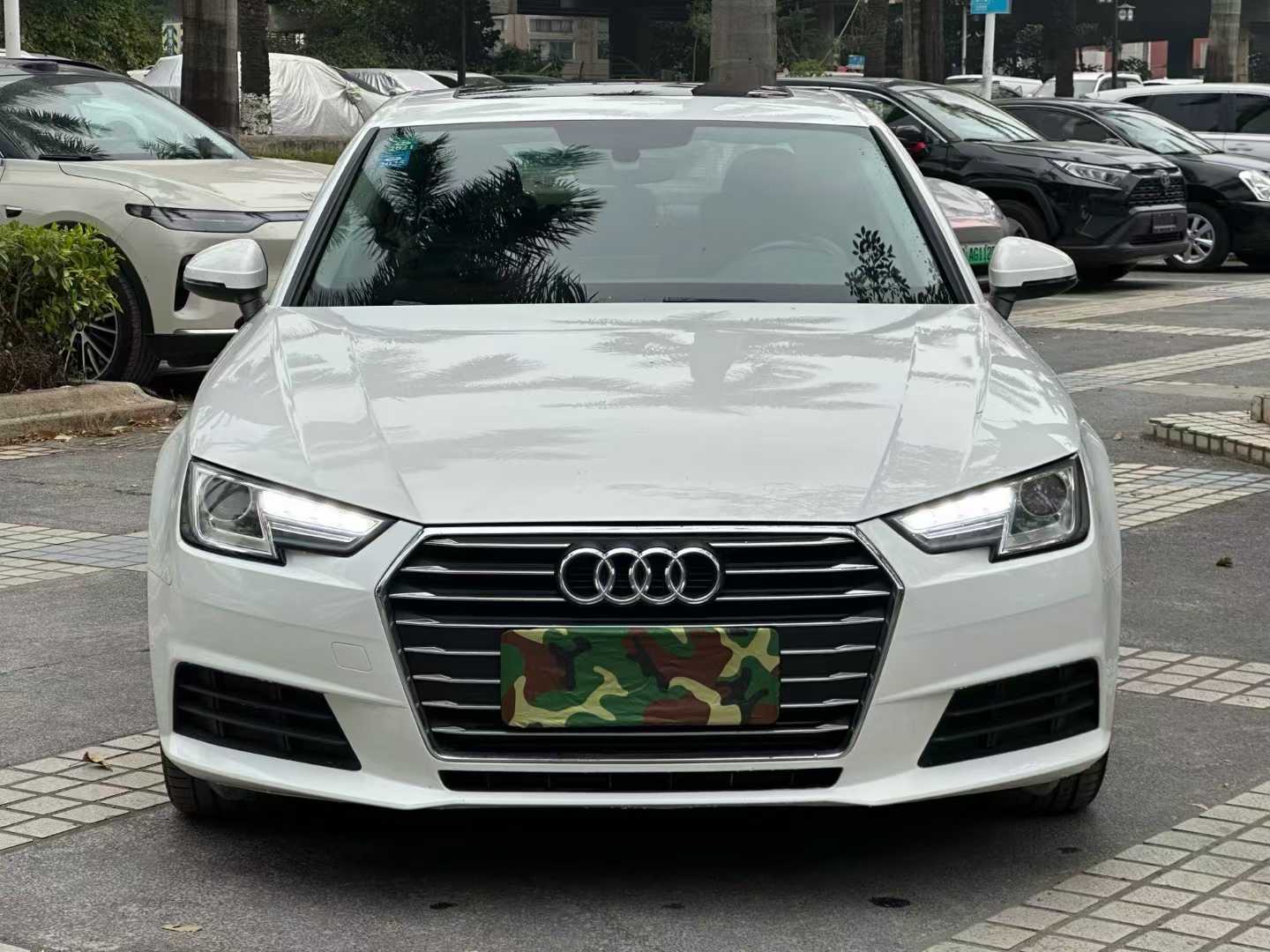 奥迪A4L 2018款 30周年年型 40 TFSI 进取型