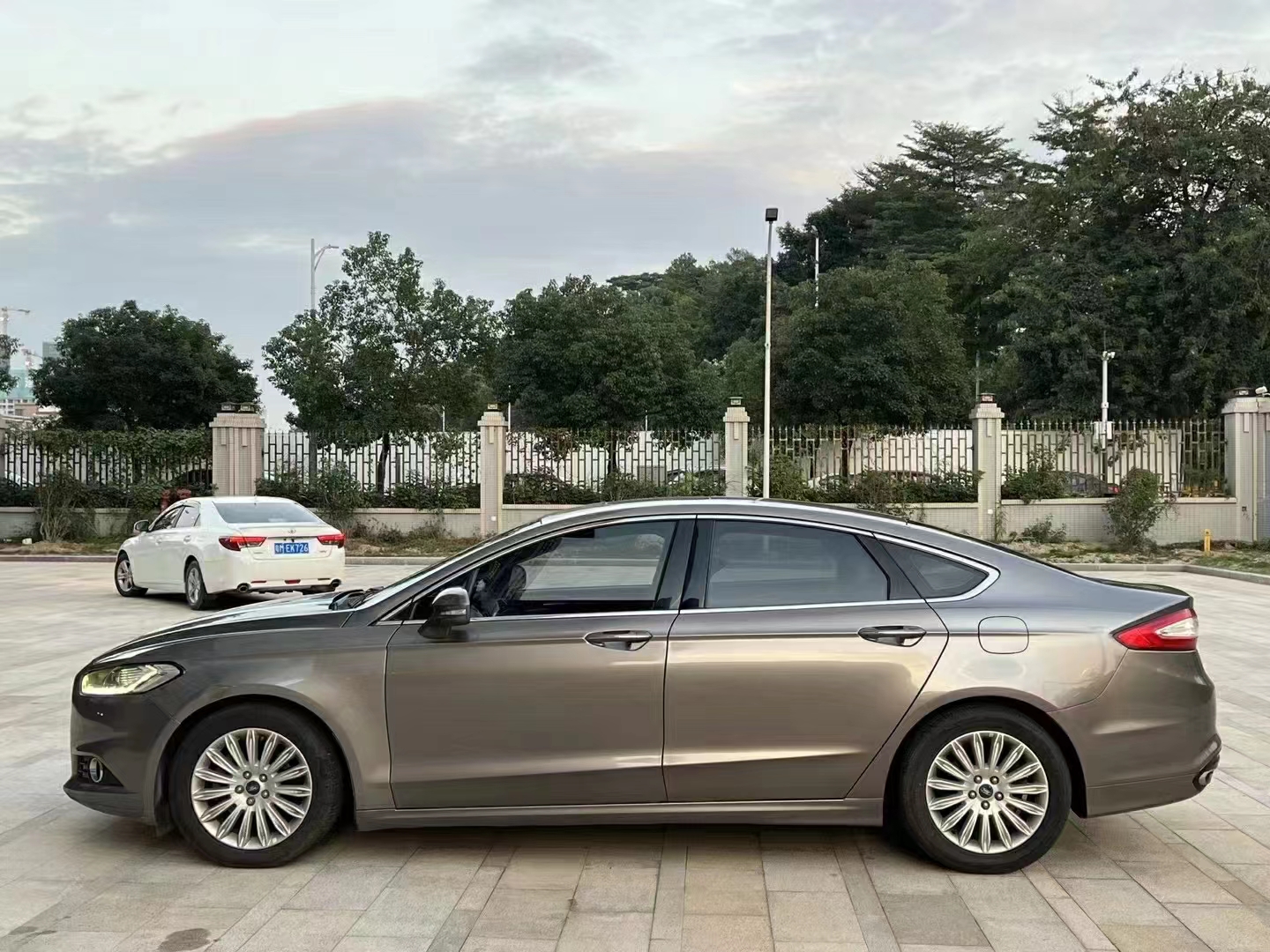 蒙迪欧 2013款 2.0L GTDi200豪华型