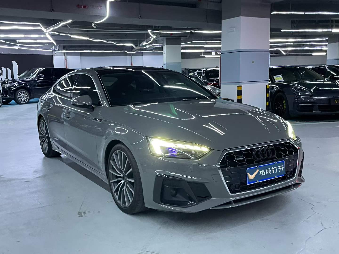 奥迪A5 2022款 Sportback 40 TFSI 时尚致雅型