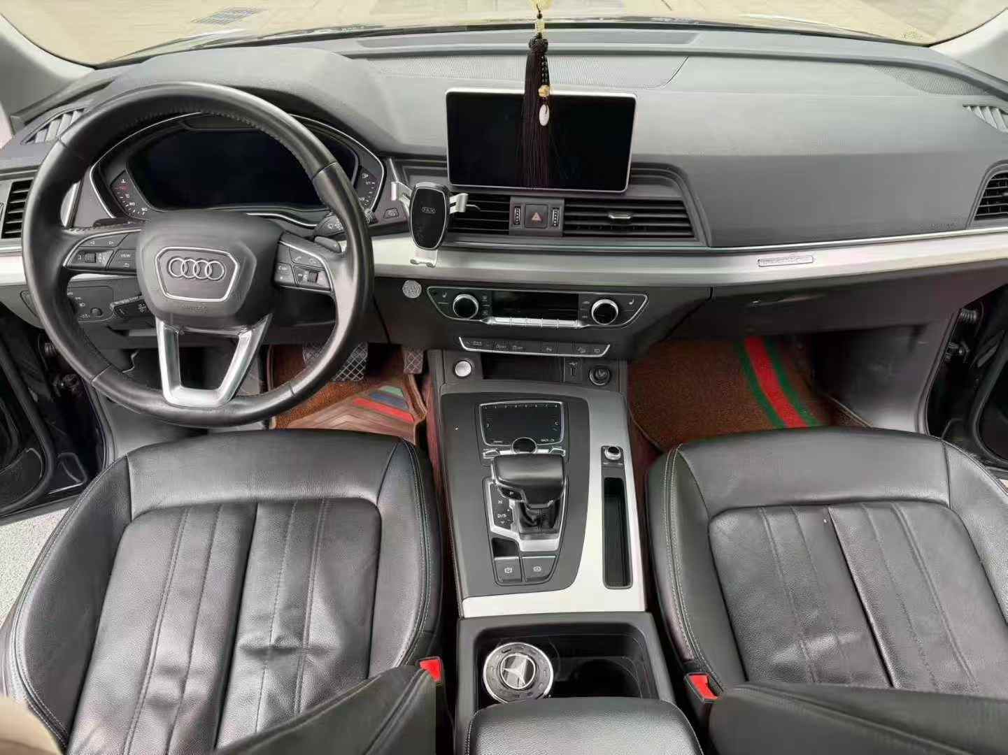 奥迪Q5L 2020款 改款 40 TFSI 荣享时尚型